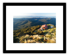 Load image into Gallery viewer, POWELL HUT